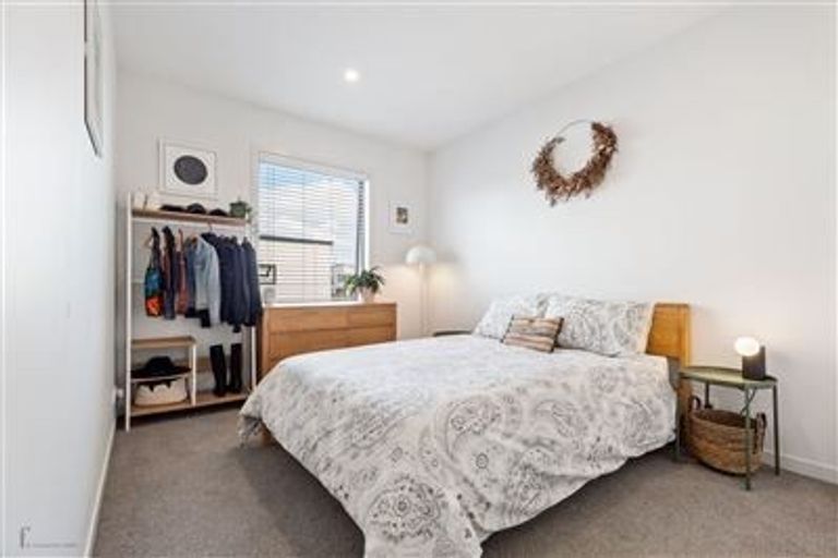 Photo of property in 6/3 Genevieve Lane, Hobsonville, Auckland, 0616