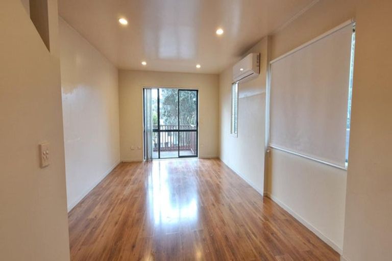 Photo of property in 3426/10 John Jennings Drive, Oteha, Auckland, 0632