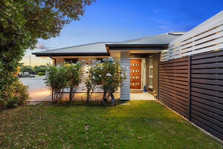 Photo of property in 20 Coachmans Road, Prebbleton, 7604