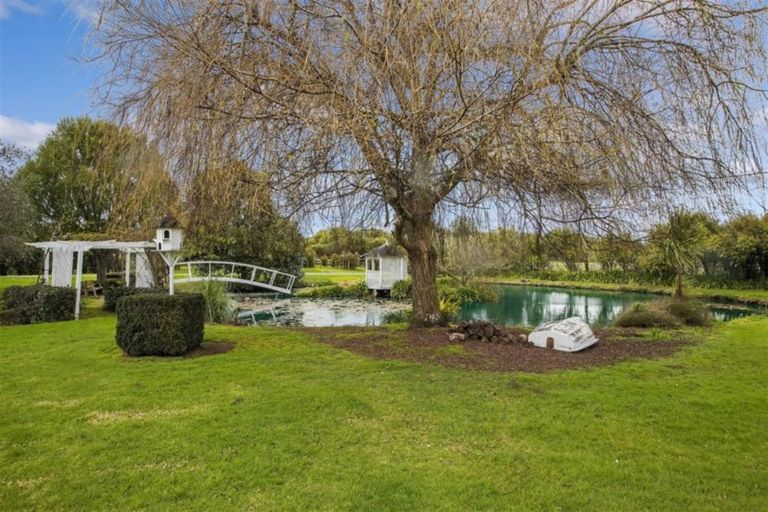 Photo of property in 5 Clark Road, Karaka, Papakura, 2580