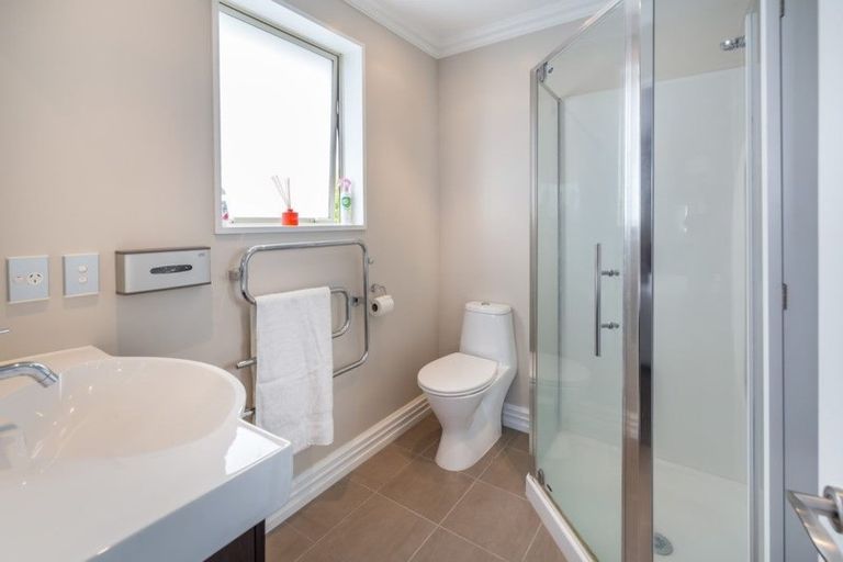 Photo of property in 14a Peverel Street, Riccarton, Christchurch, 8011