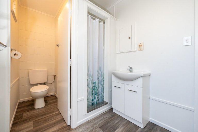 Photo of property in 4 Leyland Road, Te Awanga, 4102