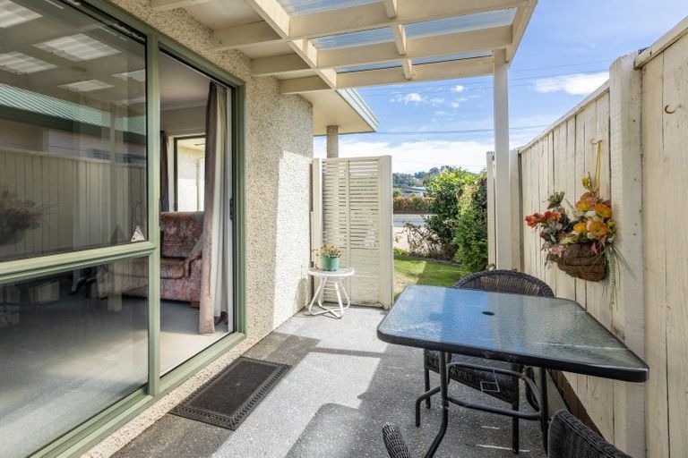 Photo of property in 67a Church Road, Taradale, Napier, 4112