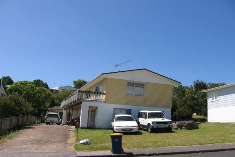 Photo of property in 52 Stott Avenue, Birkdale, Auckland, 0626