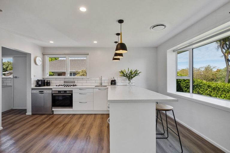 Photo of property in 98 Wales Street, Halswell, Christchurch, 8025