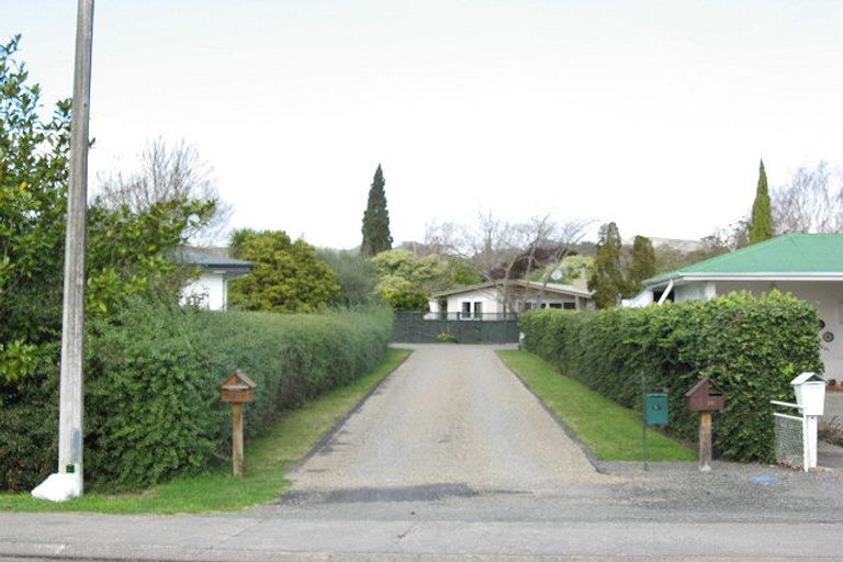 Photo of property in 32 Brookvale Road, Havelock North, 4130