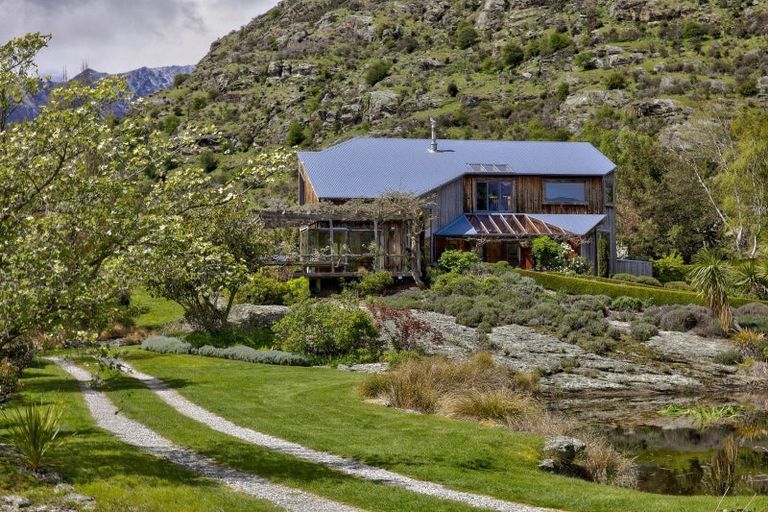 Photo of property in 206 Peninsula Road, Kawarau Falls, Queenstown, 9300