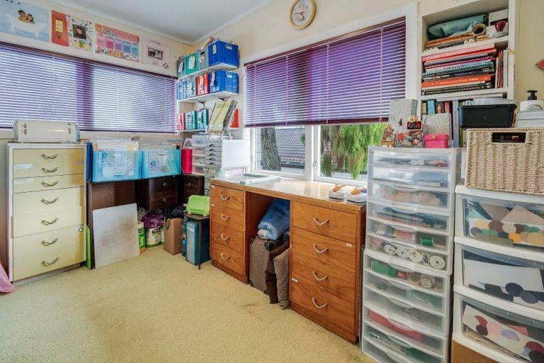Photo of property in 67 Beach Road, Mellons Bay, Auckland, 2014