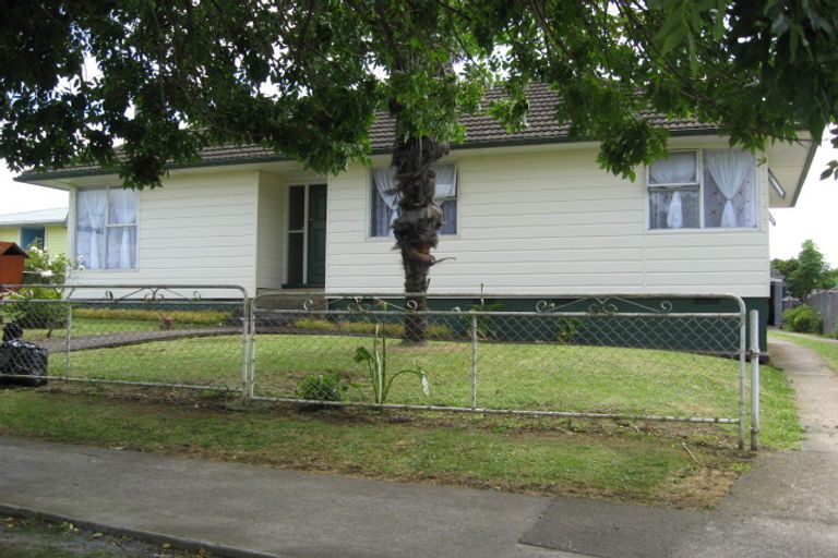Photo of property in 28 Friesian Drive, Mangere, Auckland, 2022