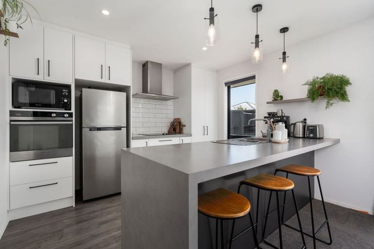 Photo of property in 32 Conailus Street, Halswell, Christchurch, 8025