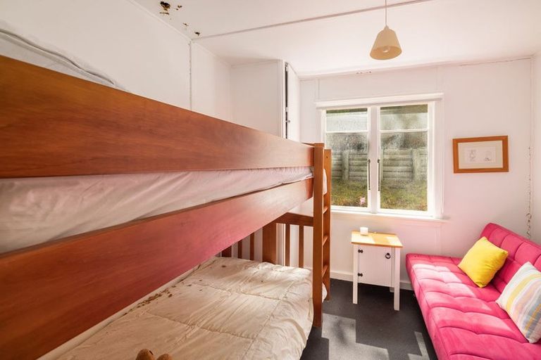 Photo of property in 20 Te Wharau Lane, Charteris Bay, Governors Bay, 8971