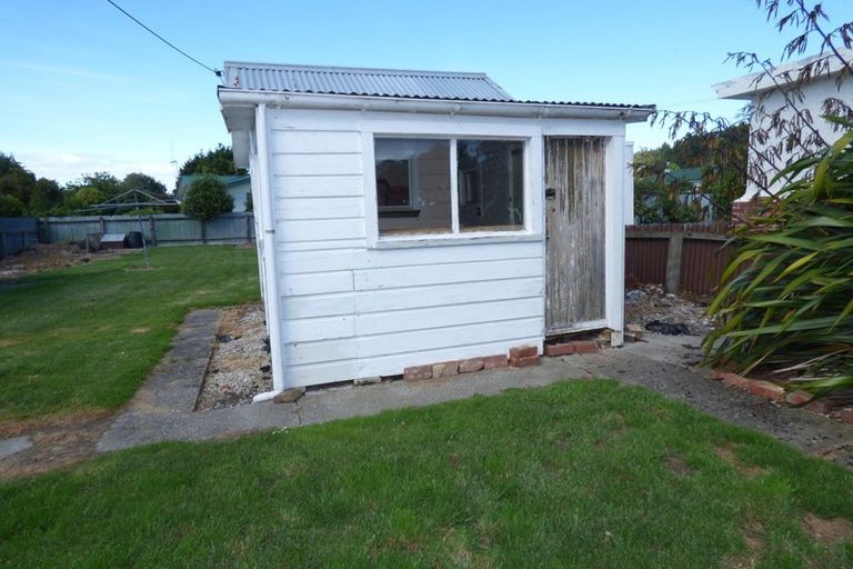 Photo of property in 15 Balmoral Street, Oamaru North, Oamaru, 9400