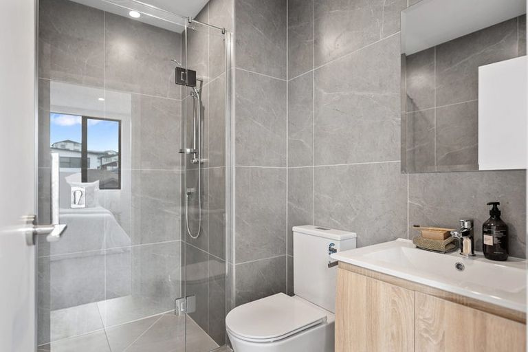 Photo of property in 13/24 Pennant Street, Long Bay, Auckland, 0630