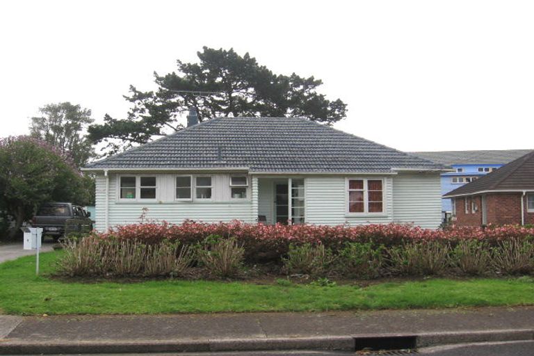 Photo of property in 9 Alamein Road, Panmure, Auckland, 1072