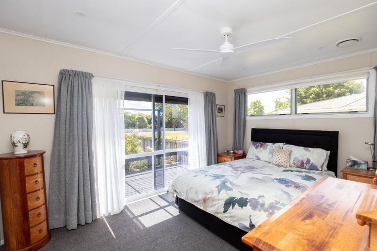 Photo of property in 71 Pipiroa Road, Ngatea, 3503