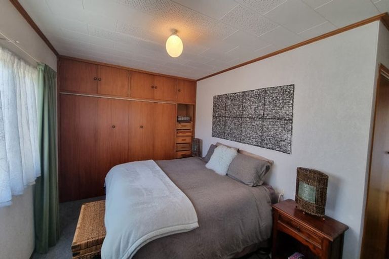 Photo of property in 60 Wylam Street, Waikaia, 9778