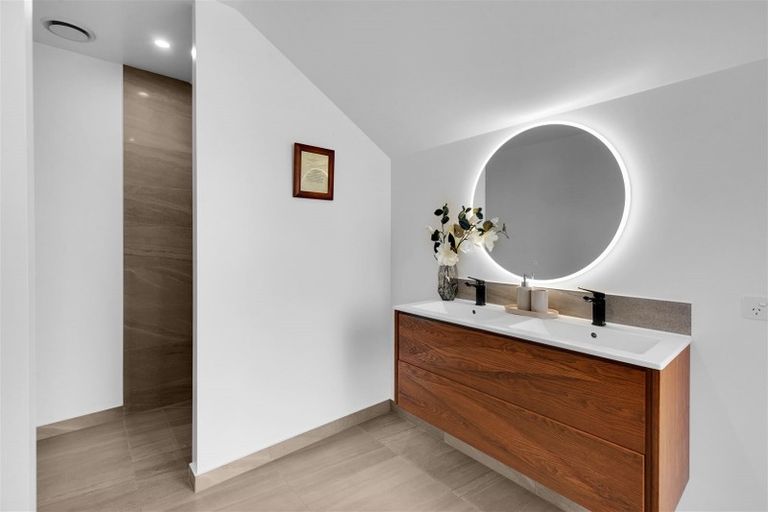 Photo of property in 44 Silver Peaks Drive, West Melton, 7618