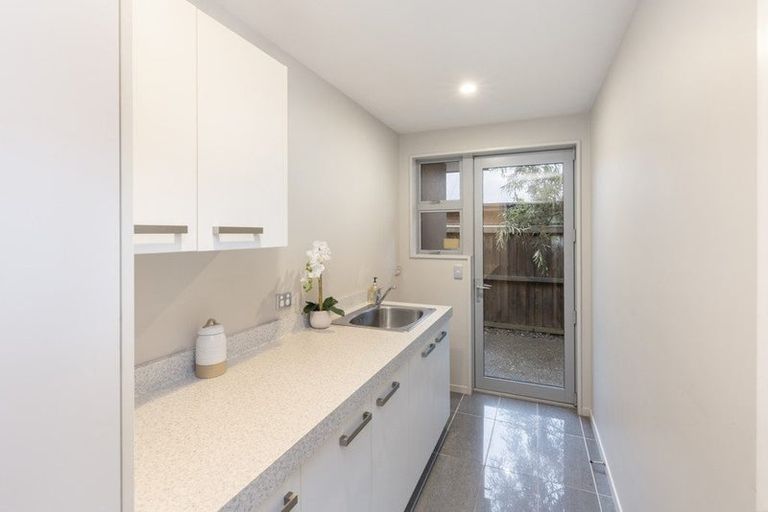 Photo of property in 2 Sycamore Close, Rangiora, 7400