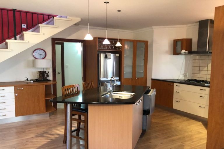 Photo of property in 39 Goods Road, Otumoetai, Tauranga, 3110