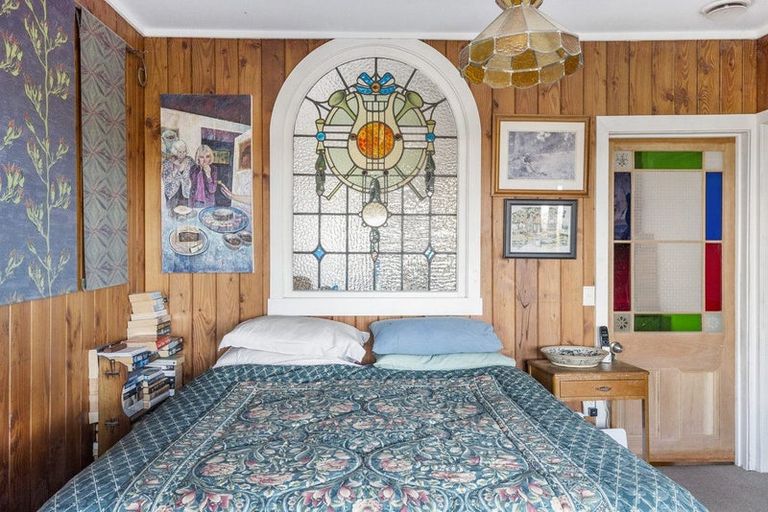 Photo of property in 29 Sunset Road, Totara Vale, Auckland, 0632