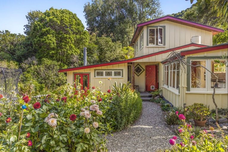 Photo of property in 21 Airlie Street, Glenduan, Nelson, 7071