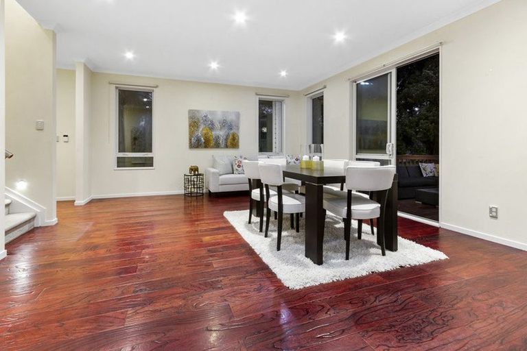 Photo of property in 9 Carex Way, Long Bay, Auckland, 0630