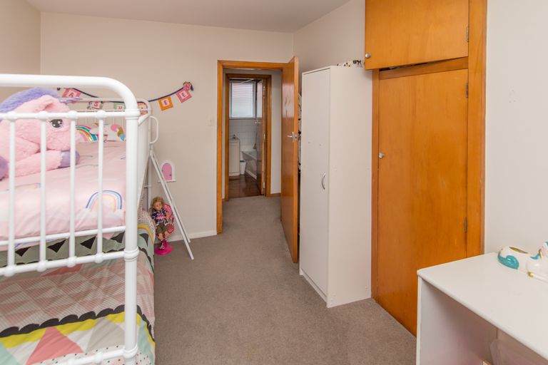 Photo of property in 25 Maces Road, Bromley, Christchurch, 8062