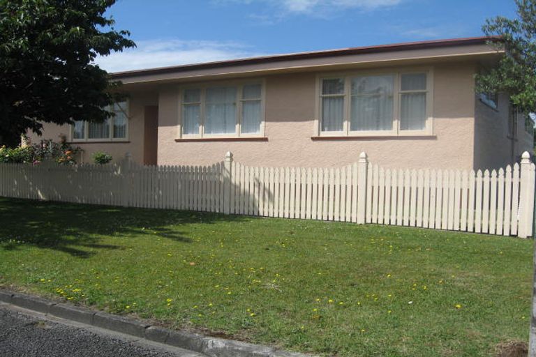 Photo of property in 20 Roberts Avenue, Aramoho, Whanganui, 4500