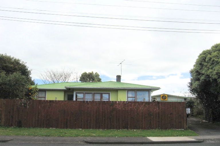 Photo of property in 65 Valentine Street, Papakura, 2110