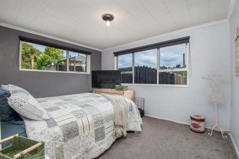 Photo of property in 15 Coach Road, Fairfield, Dunedin, 9018