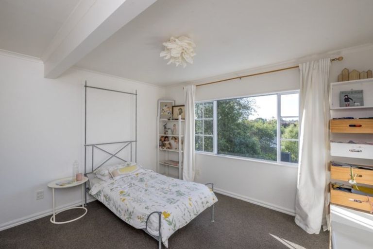 Photo of property in 19 Stuart Street, Levin, 5510