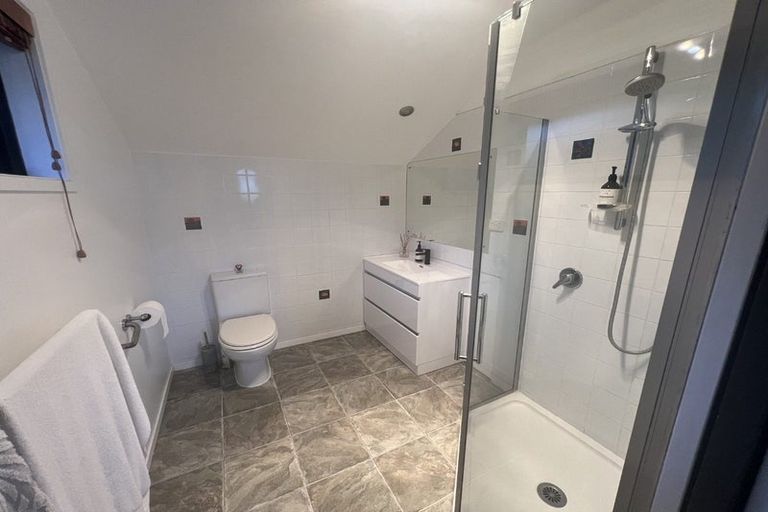 Photo of property in 65 Roberts Road, Matakatia, Whangaparaoa, 0930