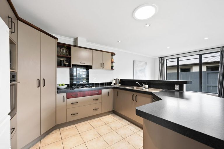 Photo of property in 6 Acton Vale, Rototuna North, Hamilton, 3210