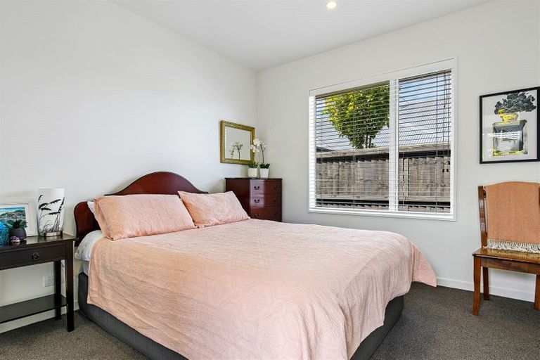 Photo of property in 6 Coachmans Road, Prebbleton, 7604