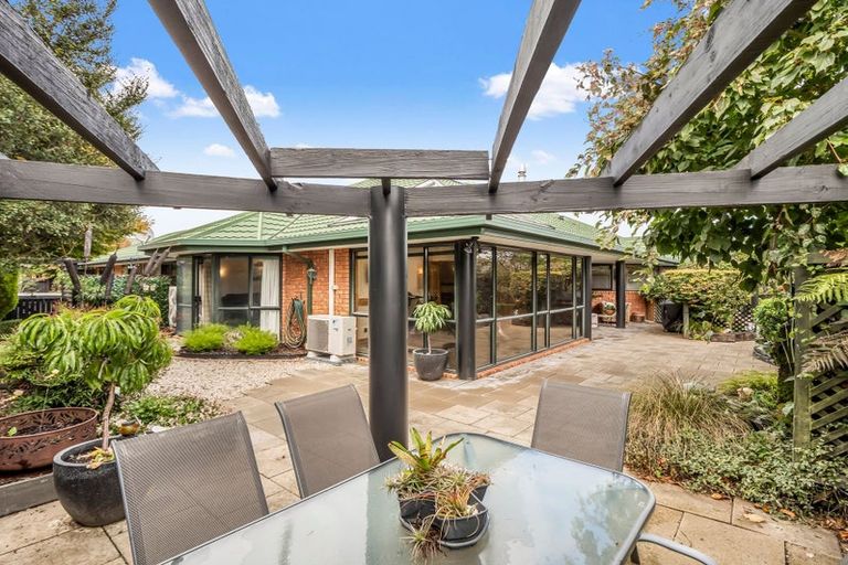 Photo of property in 6 Enverton Drive, Rangiora, 7400