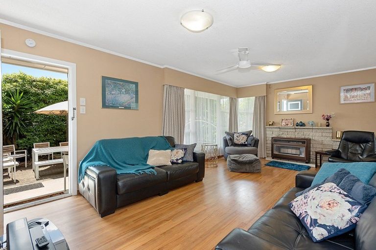 Photo of property in 21 Fuchsia Avenue, Pukete, Hamilton, 3200