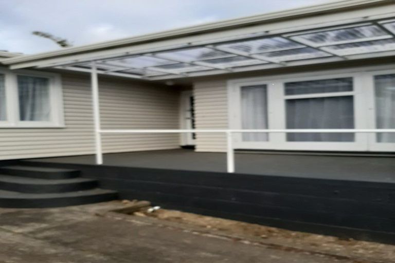Photo of property in 16 Noel Burnside Road, Wiri, Auckland, 2025