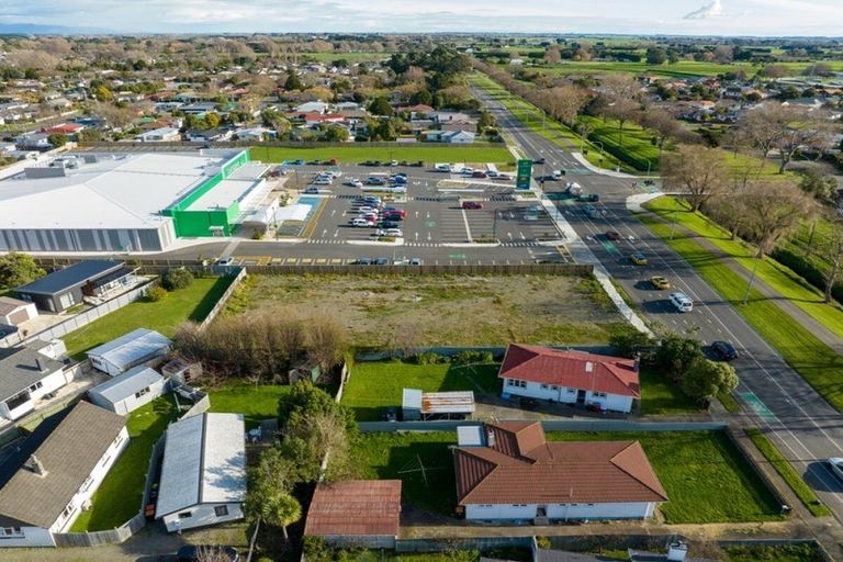 Photo of property in 530 Pioneer Highway, Highbury, Palmerston North, 4412