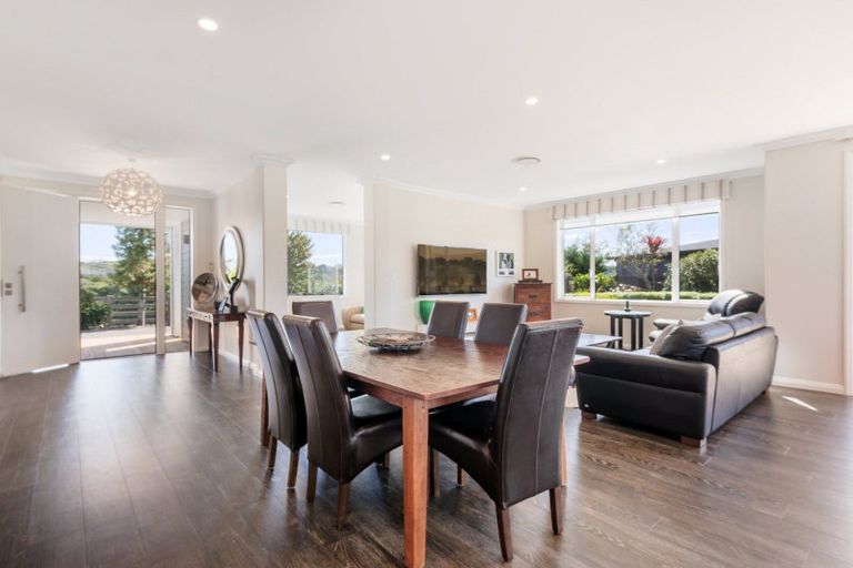 Photo of property in 43 Double Bay Road, Pyes Pa, Tauranga, 3112