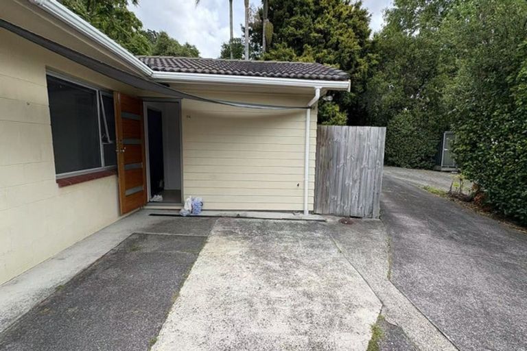Photo of property in 1/3 Holt Avenue, Torbay, Auckland, 0630