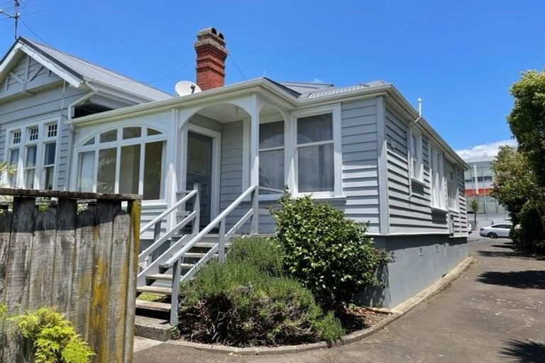 Photo of property in 2/8 Beatrice Road, Remuera, Auckland, 1050