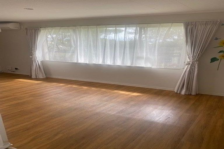 Photo of property in 13 Smeaton Road, Bell Block, New Plymouth, 4312