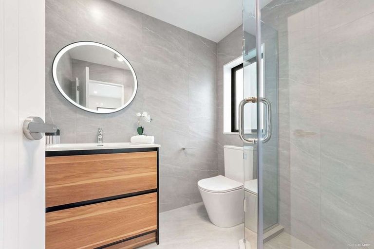 Photo of property in 17a Stanniland Street, Sunnyhills, Auckland, 2010