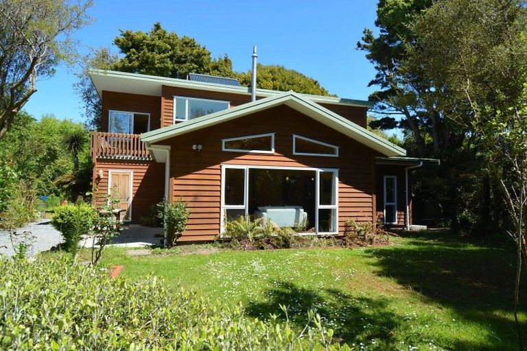 Photo of property in 33 Rakiura Parade, Otatara, Invercargill, 9879