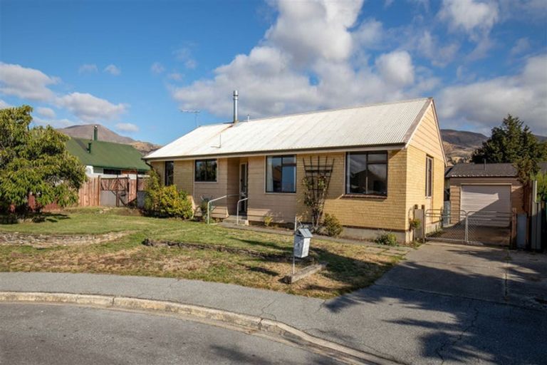 Photo of property in 8 Hassing Place, Cromwell, 9310