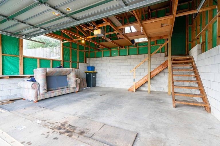 Photo of property in 1 Iona Street, Mornington, Dunedin, 9011