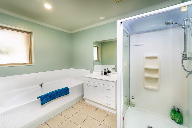 Photo of property in 80 Milns Road, Halswell, Christchurch, 8025