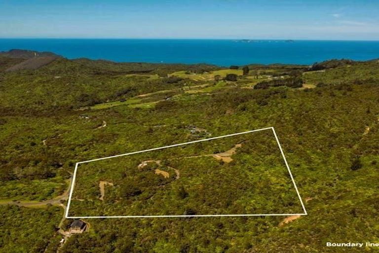 Photo of property in 180 Silverstream Falls Row, Whenuakite, Whitianga, 3591