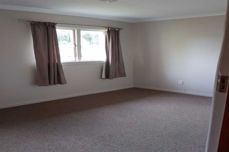 Photo of property in 8 Mahuri Road, Otatara, Invercargill, 9879