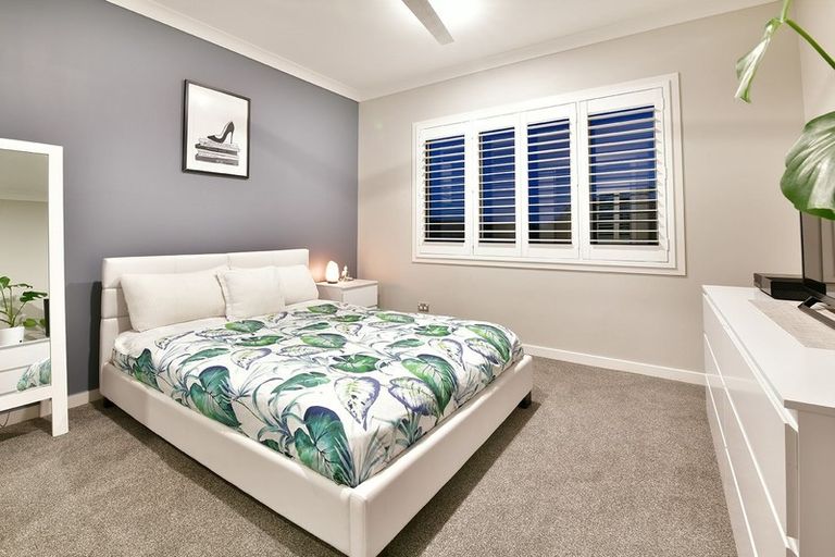 Photo of property in 10 Joblin Road, Wainui, Silverdale, 0994